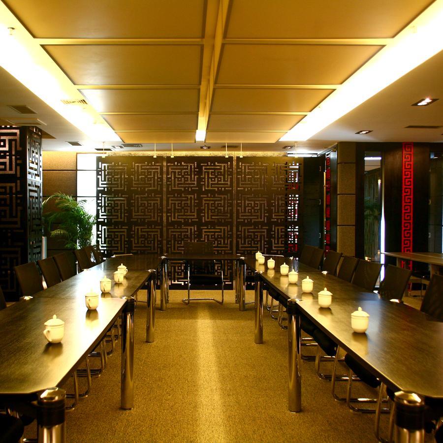 Xinjiang Yema International Clubhouse Urumqi Exterior foto