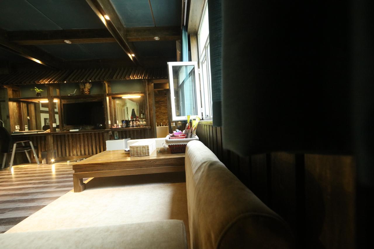 Xinjiang Yema International Clubhouse Urumqi Exterior foto