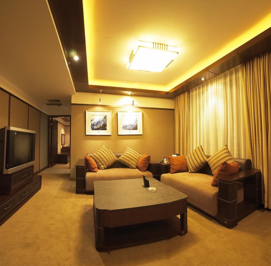 Xinjiang Yema International Clubhouse Urumqi Exterior foto